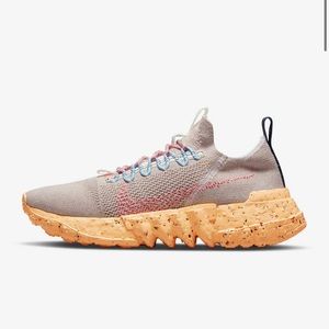 Nike Space Hippie 01